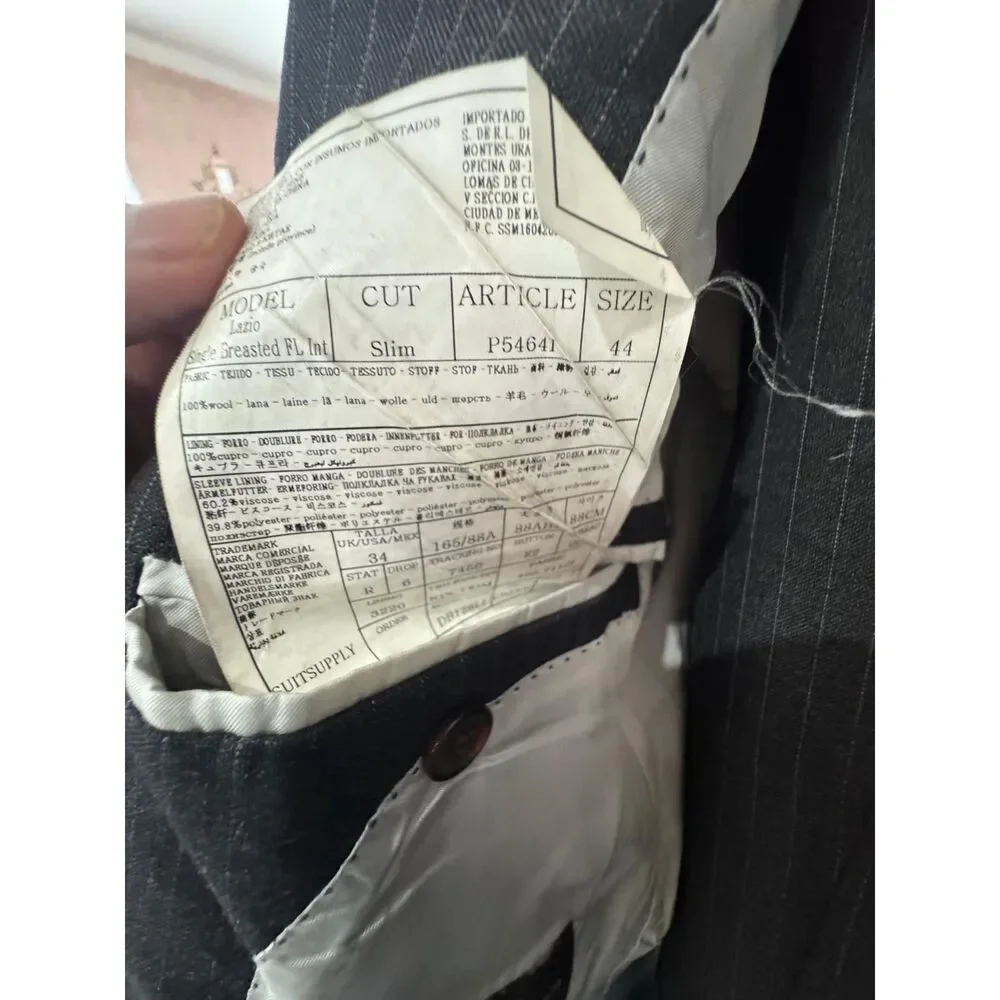 Suitsupply Grey ChalkStripe (Please see photos) - Picture 6 of 12